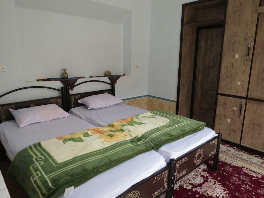 Varzaneh Traditional Guesthouse